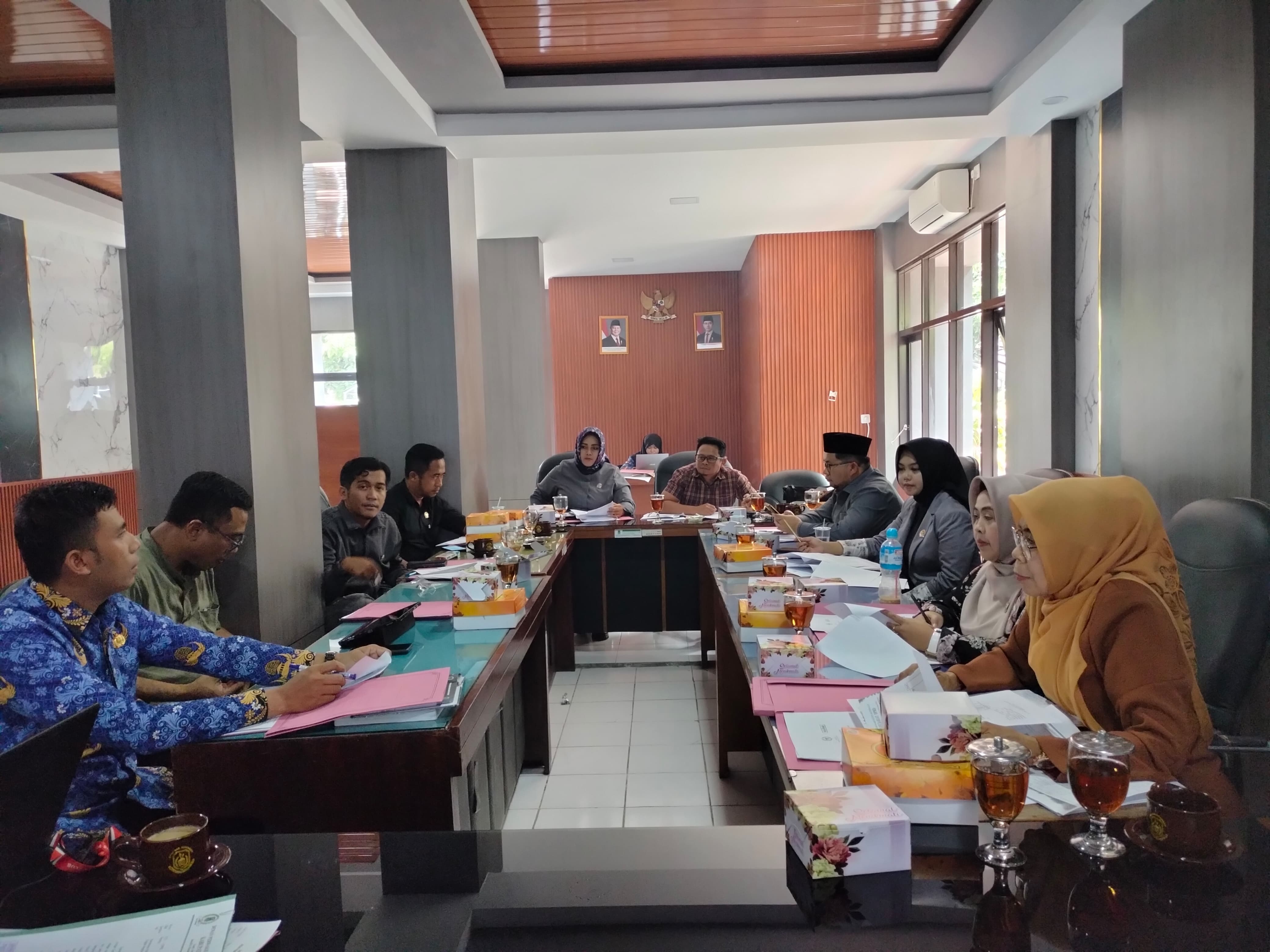 Rapat Internal Bapemperda DPRD Kabupaten Kuningan