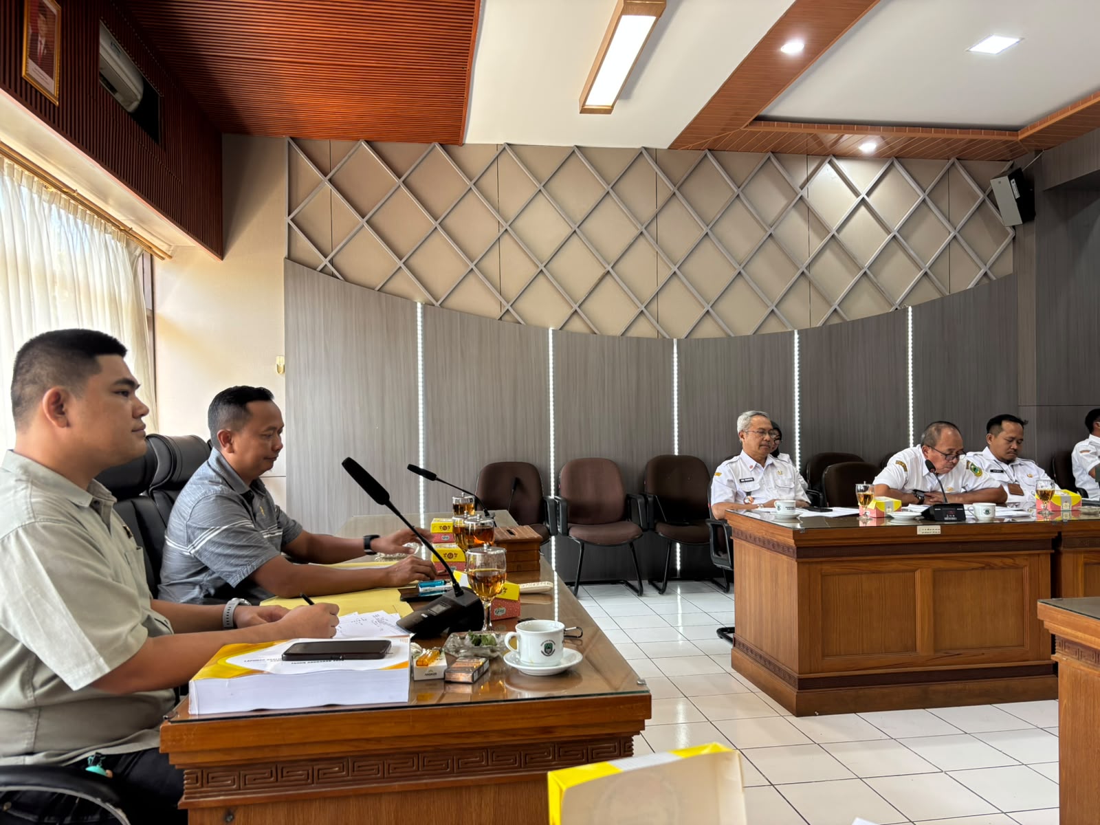 Rapat Kerja Komisi I DPRD Kabupaten Kuningan bersama Bappends, Bappeda, BKPSDM dan Inspektorat