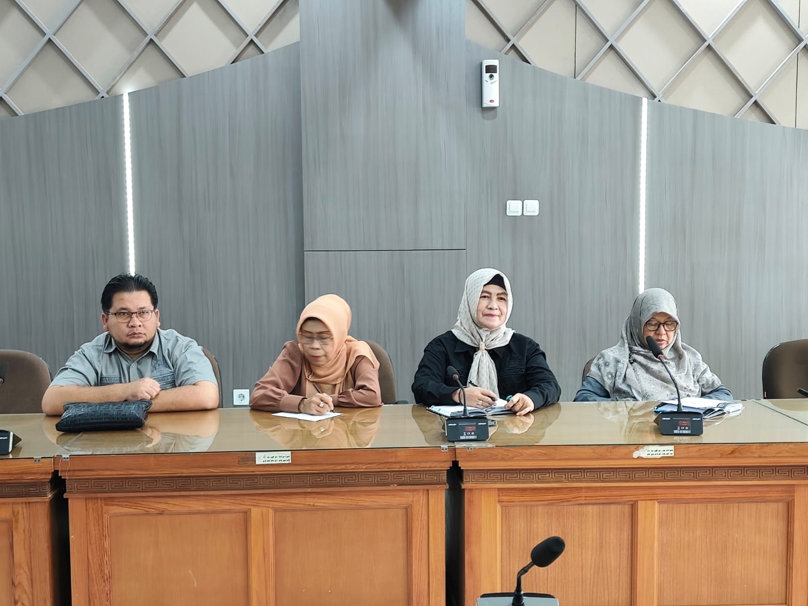 Rapat Kerja Bapemperda DPRD Kabupaten Kuningan