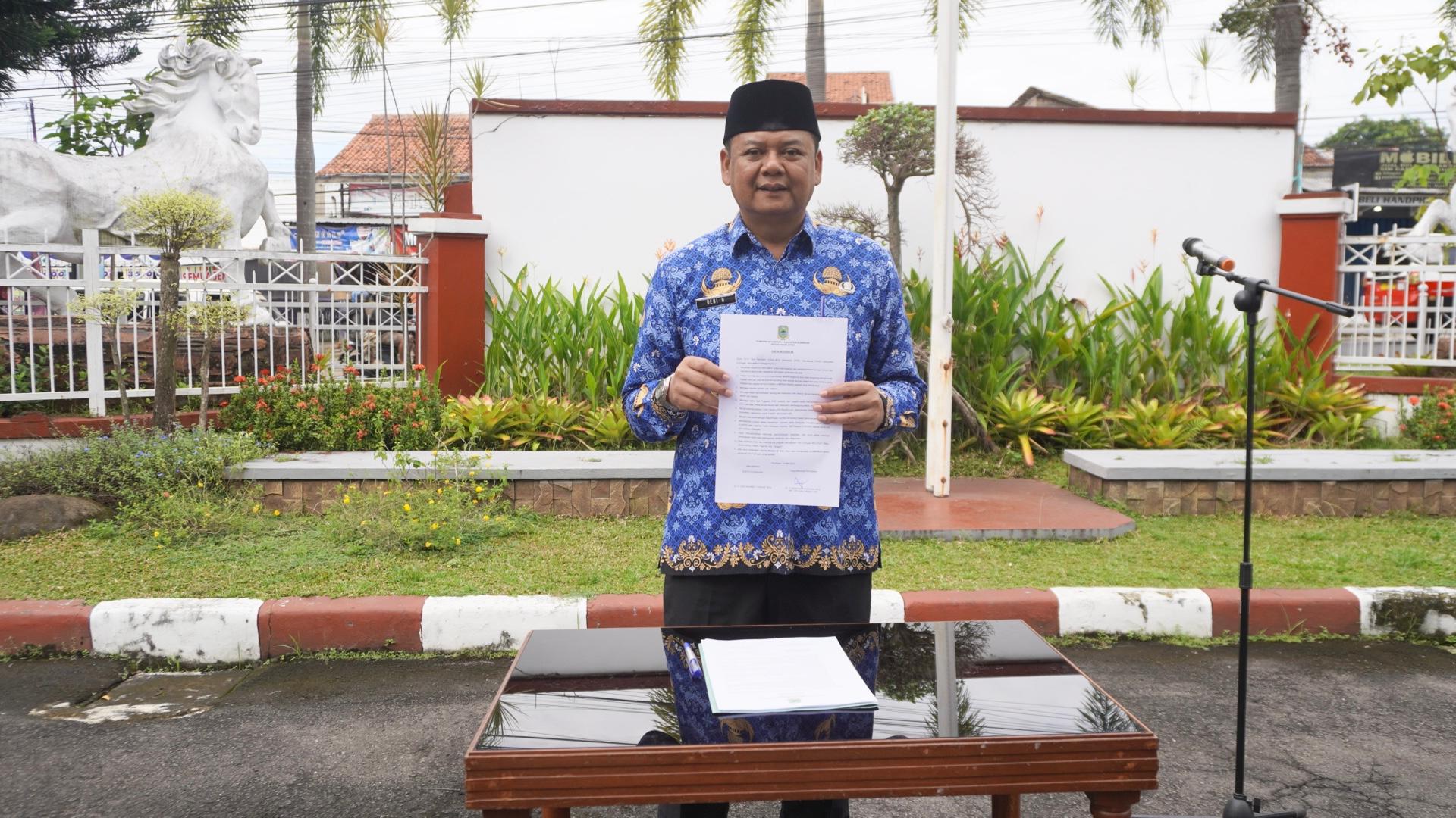 Penandatangan Pakta Integritas oleh Pegawai ASN di Lingkup Sekretariat DPRD Kabupaten Kuningan